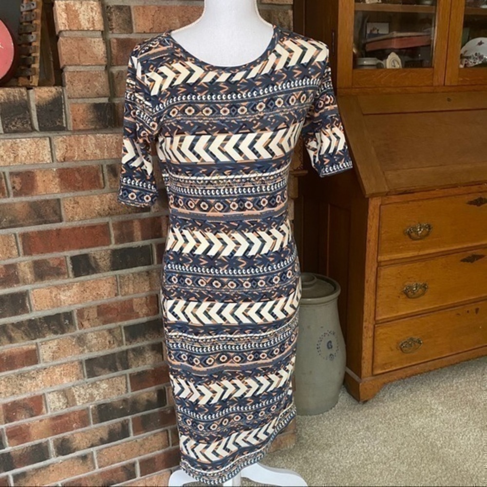 LulaRoe Julia Size XS NWOT❤️